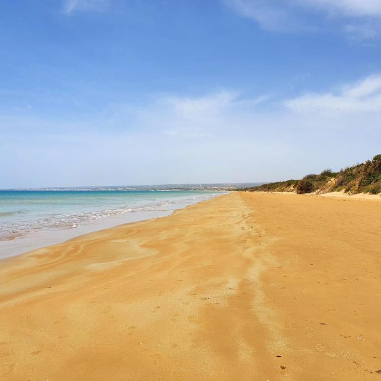 Villa la Tonnara CaseSicule, Private Villa far 50 m from the Sand Beach - Casa Vacanze con 3 Camere da Letto - 36
