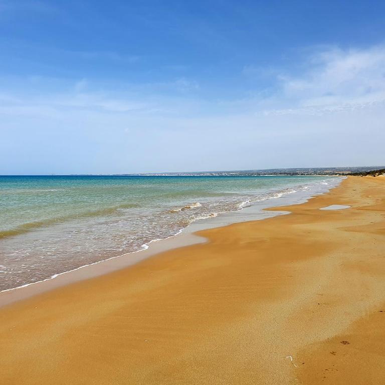 Villa la Tonnara CaseSicule, Private Villa far 50 m from the Sand Beach - Casa Vacanze con 3 Camere da Letto - 37