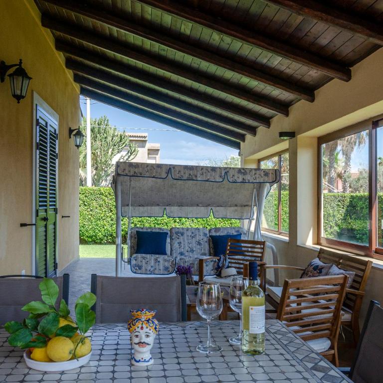 Villa la Tonnara CaseSicule, Private Villa far 50 m from the Sand Beach - Casa Vacanze con 3 Camere da Letto - 44