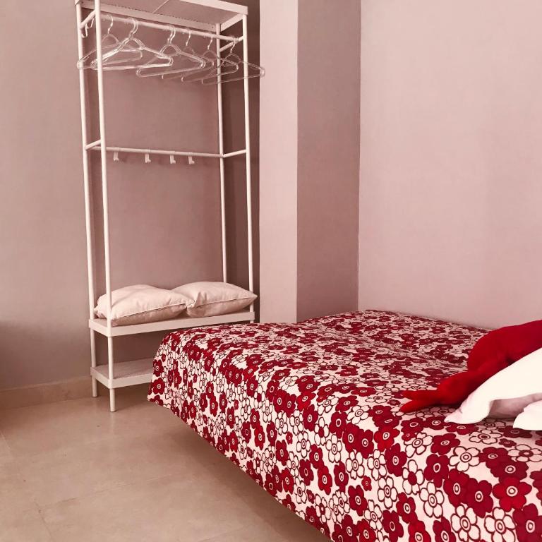 WelcomeRomaB&B - Camera Matrimoniale con Letto Supplementare - 11