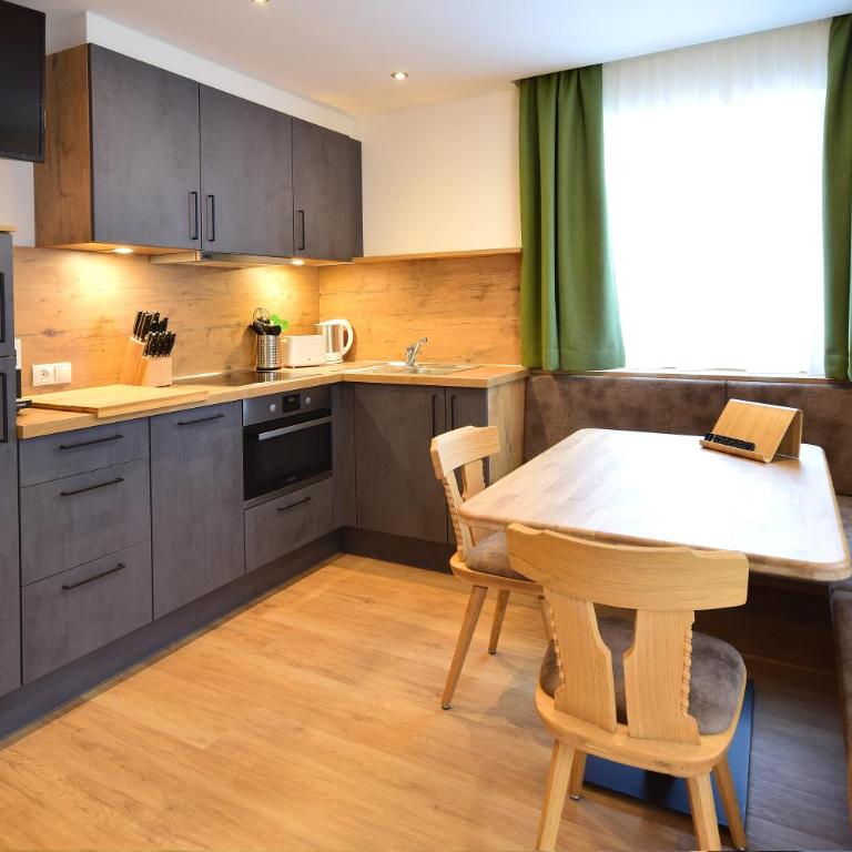 Waidmannsruh Appartements - Apartment mit Balkon - 5