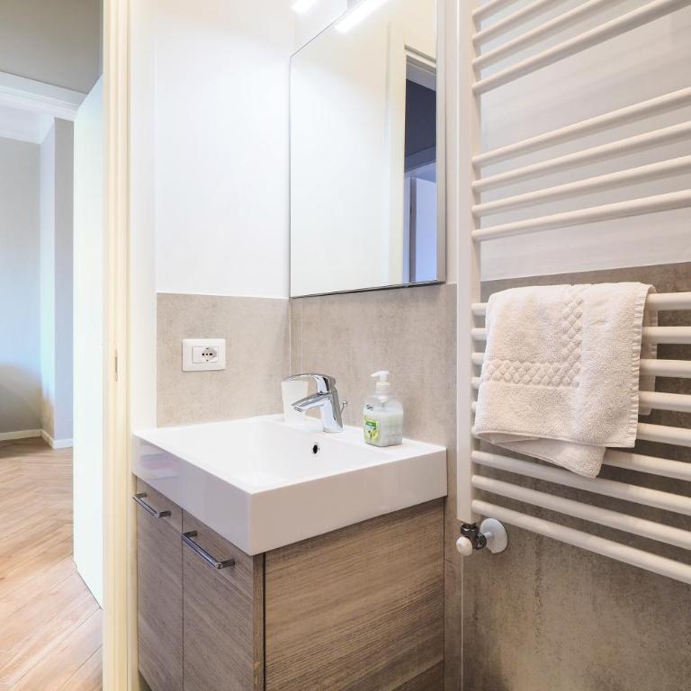 PrimoPiano - Ferrante Aporti Flats - Appartamento con 1 Camera da Letto - 23