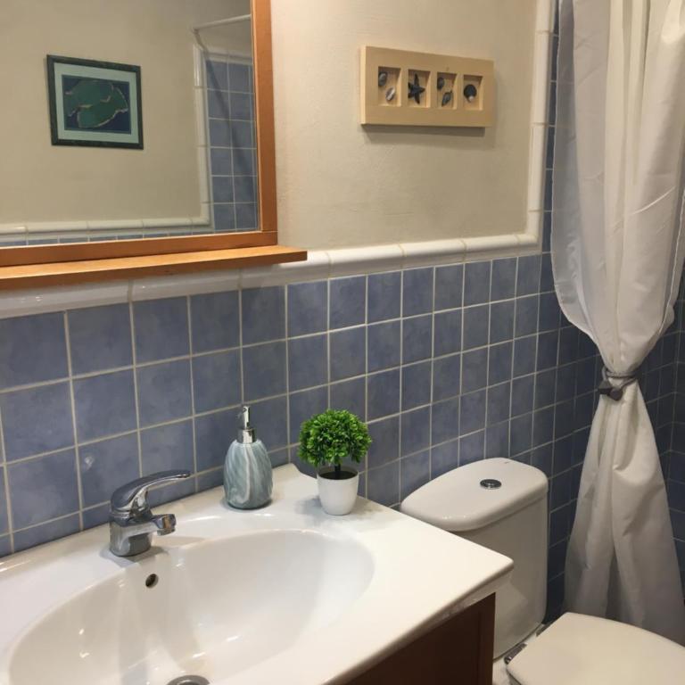 Apartamento Islas Medas WIFI y PARKING GRATIS - Apartment with Sea View - 18