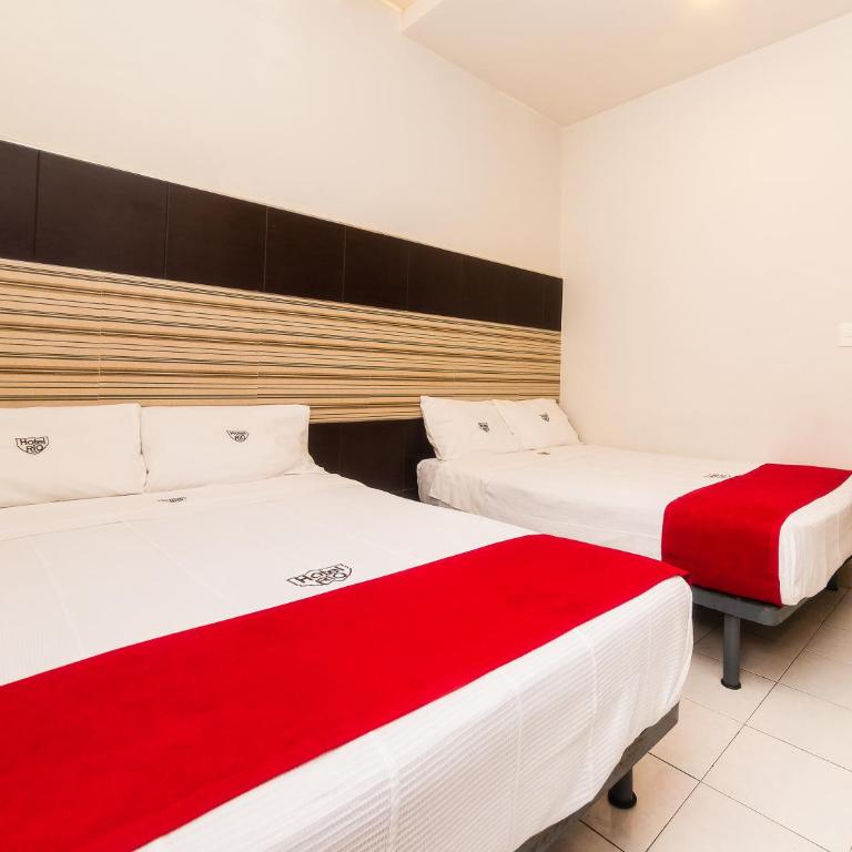 Hotel Río Puebla Centro - Habitación Cuádruple Estándar - 1