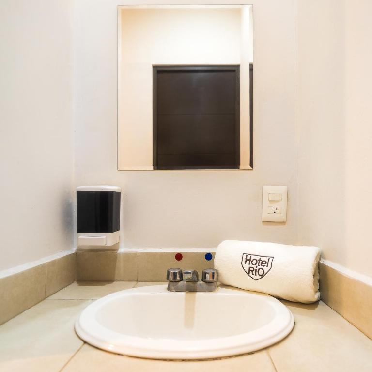 Hotel Río Puebla Centro - Habitación Triple Estándar - 9