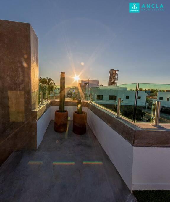 Ancla Baja Living Condominio nuevo con vista 3 - Two-Bedroom Apartment - 32
