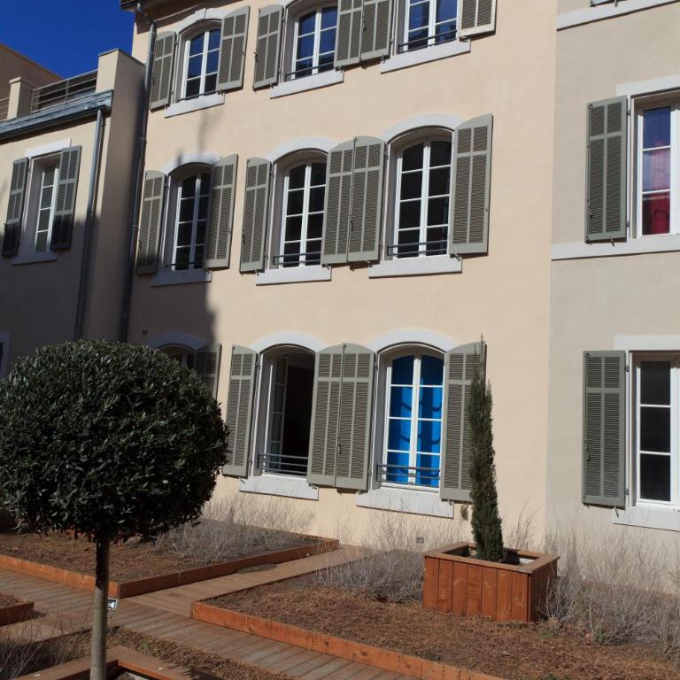Sunny Studio Vieux Port - Appartement - Vue sur Jardin - 24