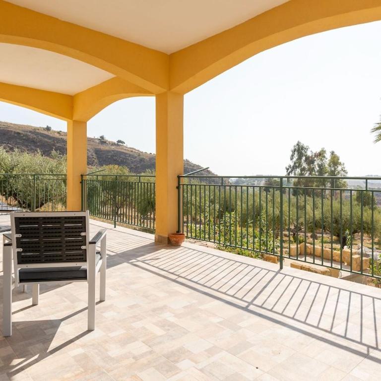 Family-Friendly Sicily Stay - Villa con 2 Camere da Letto - 17
