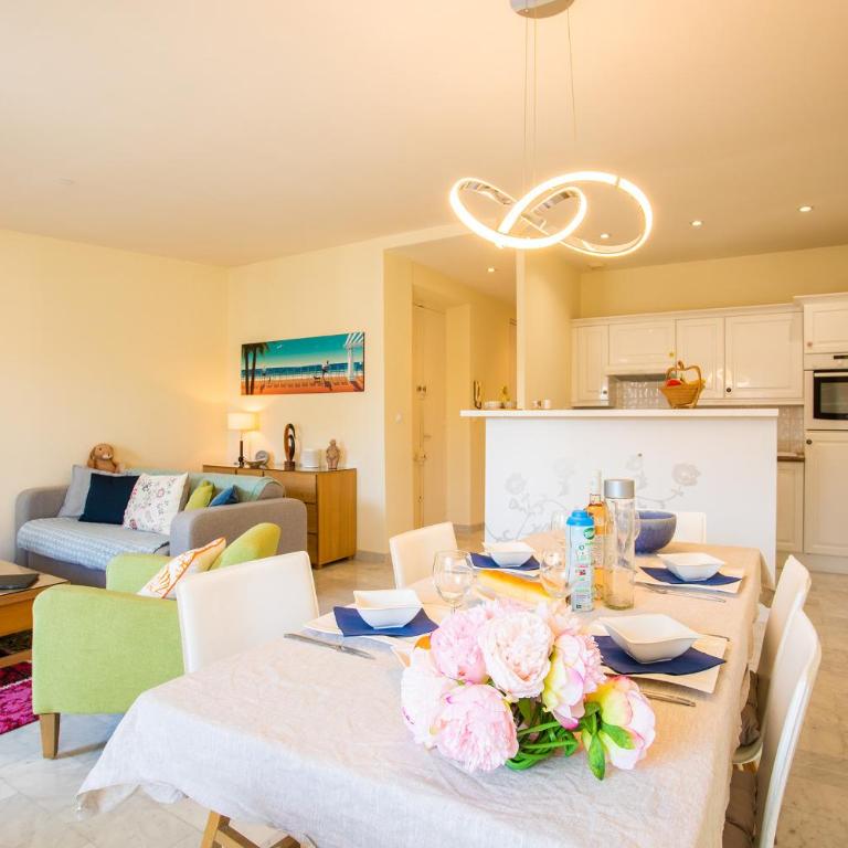 LE FOCH AP4244 By Riviera Holiday Homes - Appartement 2 Chambres - 7