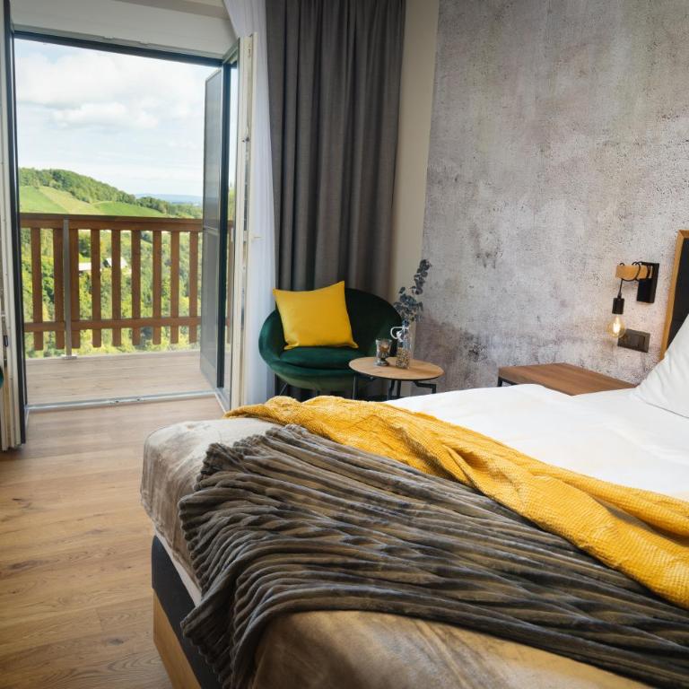 Das Weinkitz - Familienzimmer mit Bergblick - 3