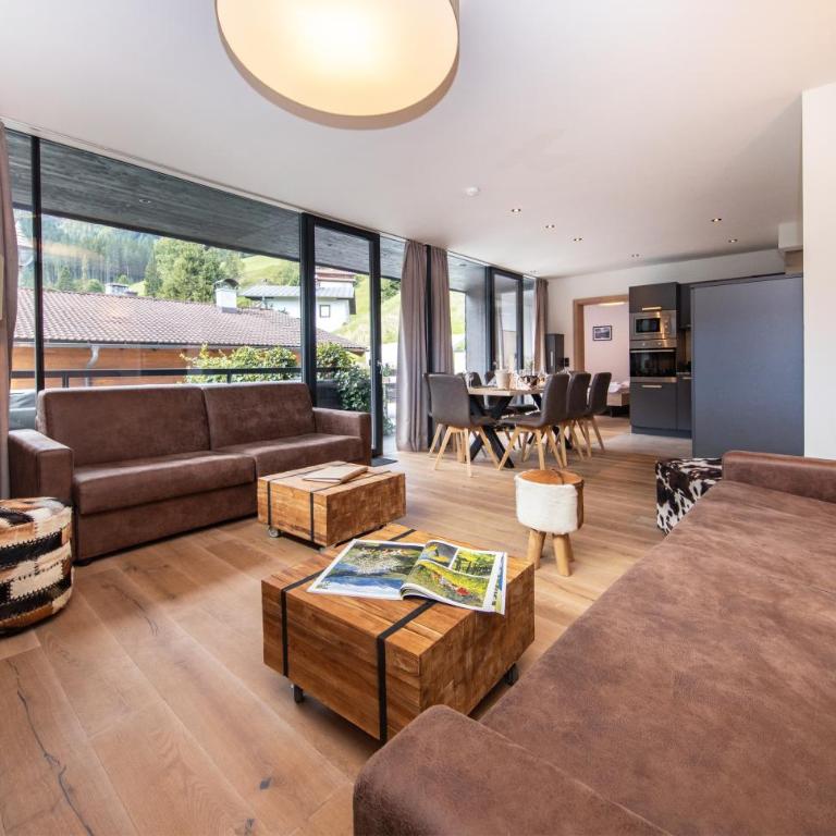 Sunny Ferienwohnungen Ski In- Ski Out - Deluxe Apartment mit 3 Schlafzimmern - 11