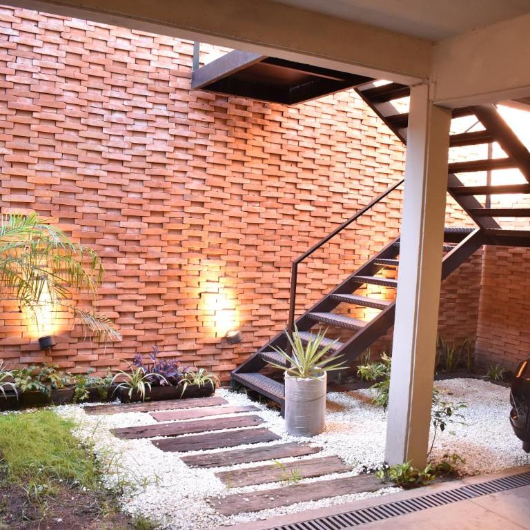 Luminosos y modernos departamentos en Rosario - Estudio con balcón - 5