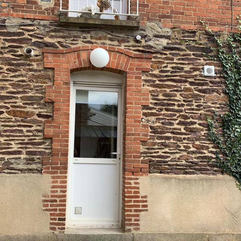 Le RoseGarden Studio au pied de la Gare de Rennes - Appartement 1 Chambre - 6