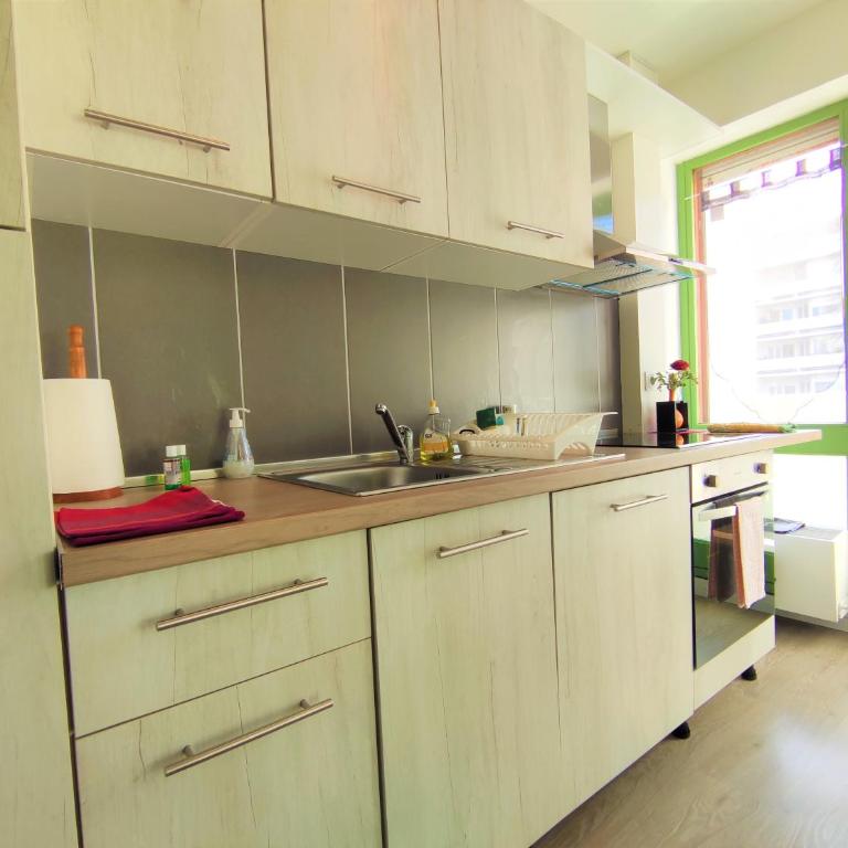 6 appartements et 4 adresses à mi-chemin entre le Vieux Port et l île de Ré - Appartement avec Balcon - 5