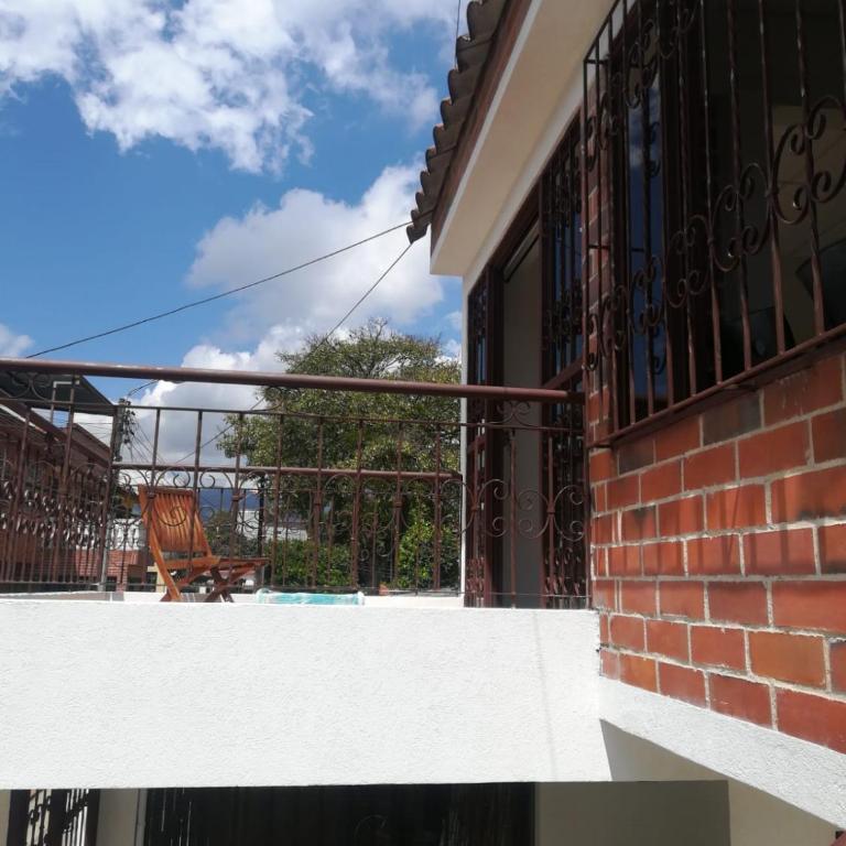 Apartamento amoblado con balcón en Ibagué - Apartamento de 1 dormitorio - 2