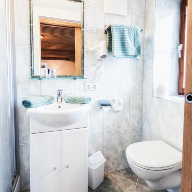 Naturpension Mühlhof - Doppelzimmer mit Balkon - 3