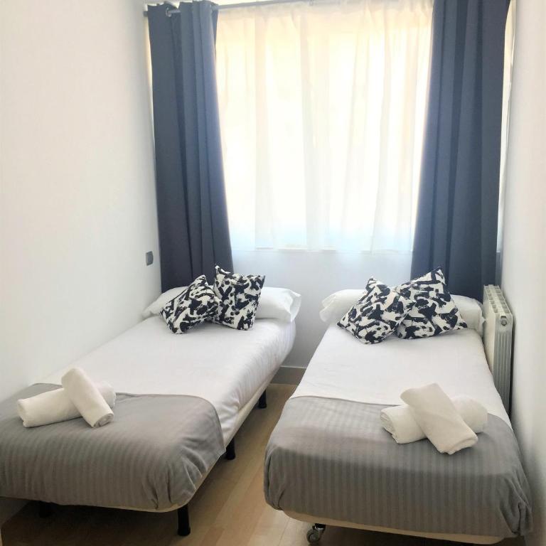 Apartments BCN Central-Montjuic - Two-Bedroom Apartment - 14