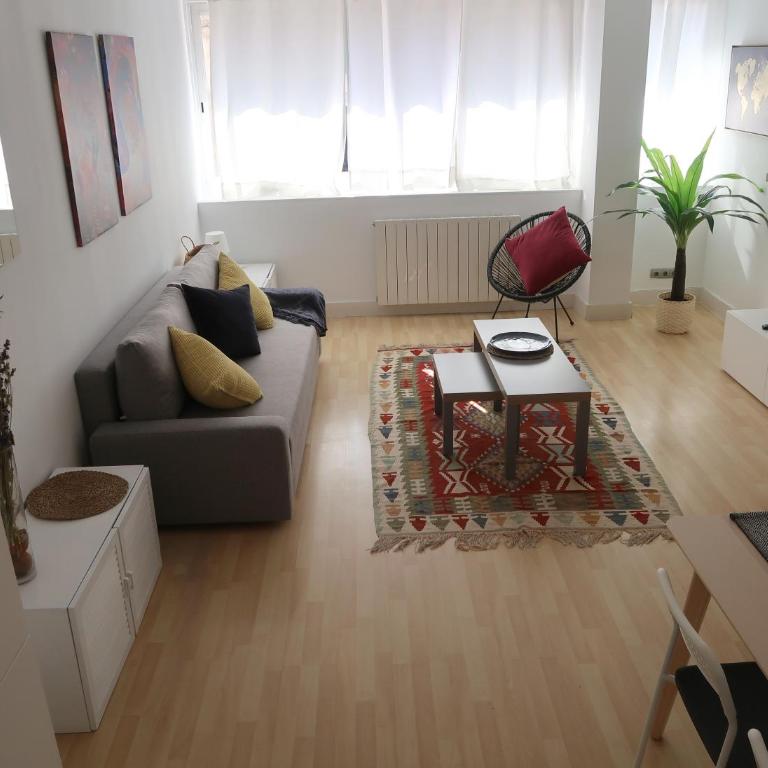 Apartments BCN Central-Montjuic - Two-Bedroom Apartment - 6