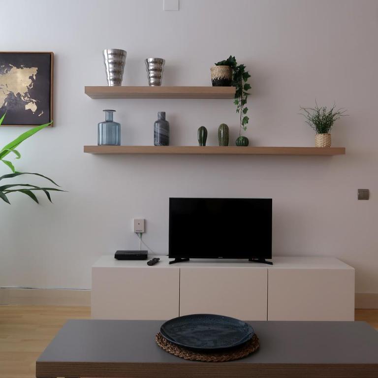 Apartments BCN Central-Montjuic - Two-Bedroom Apartment - 4