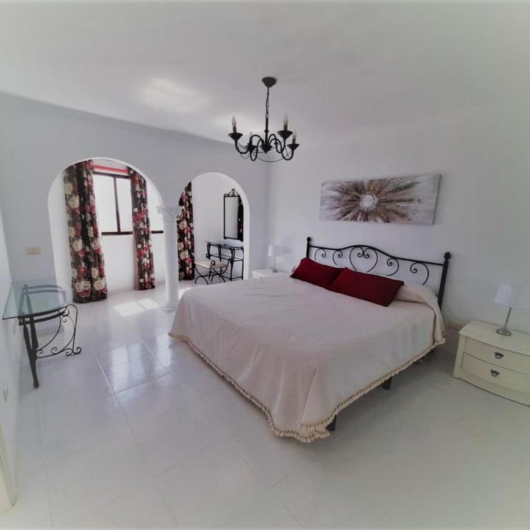 Tango House - Habitación Doble Deluxe con vistas al mar - 9