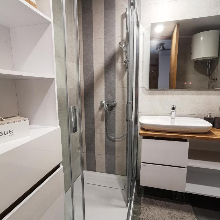Olimpijska kuca A305 - One-Bedroom Apartment - 15
