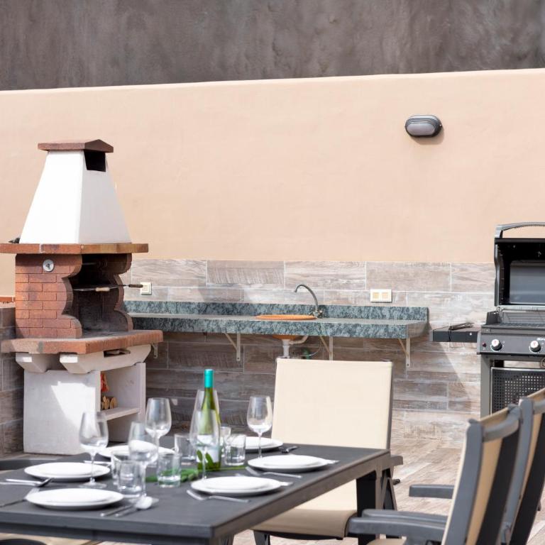 Luxury Villa Maria private heated pool Free Car except Christmas - Villa de lujo con piscina privada - Maria - 32