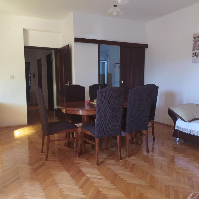 City life apartman - Two-Bedroom Apartment - 13