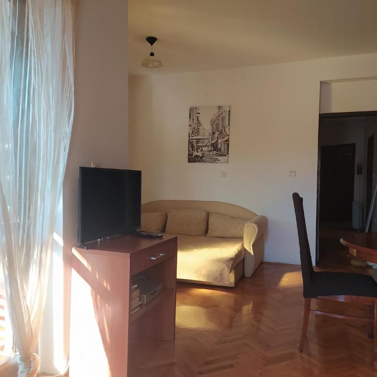 City life apartman - Two-Bedroom Apartment - 22