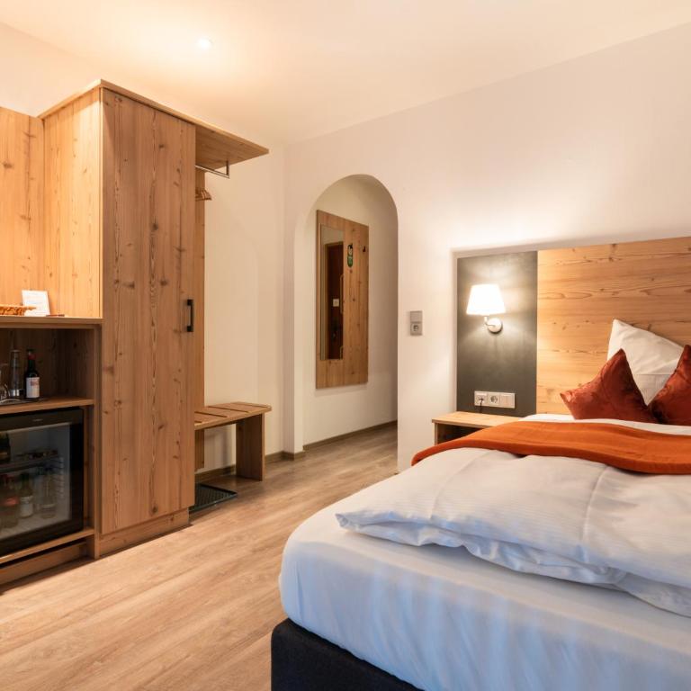Hotel Heißenhof - Classic Einzelzimmer mit Balkon - 2