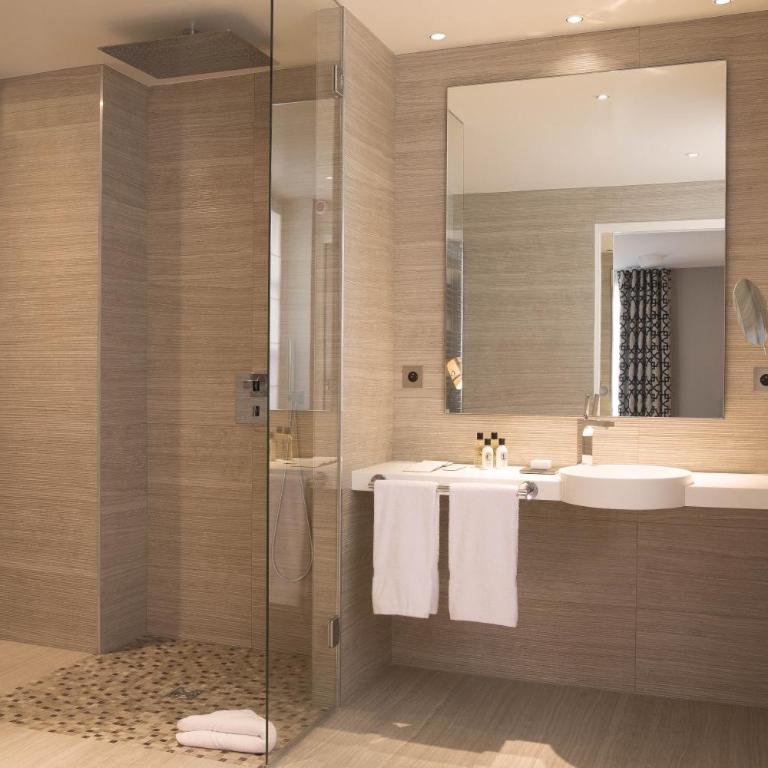 Hotel Dupond-Smith - Chambre Supérieure Lit Queen-Size - 7