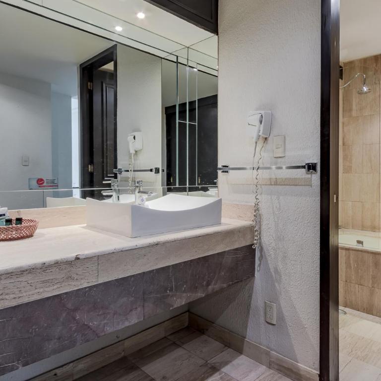 Hotel Imperial Reforma - Standard King Room - 1