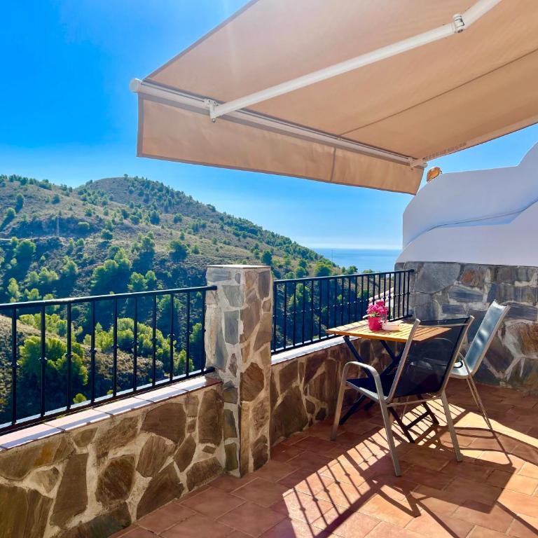 Apartamentos Axarquia , Frigiliana, terraza privada con vistas a la montaña rio y al mar - Apartamento de 1 dormitorio - 38