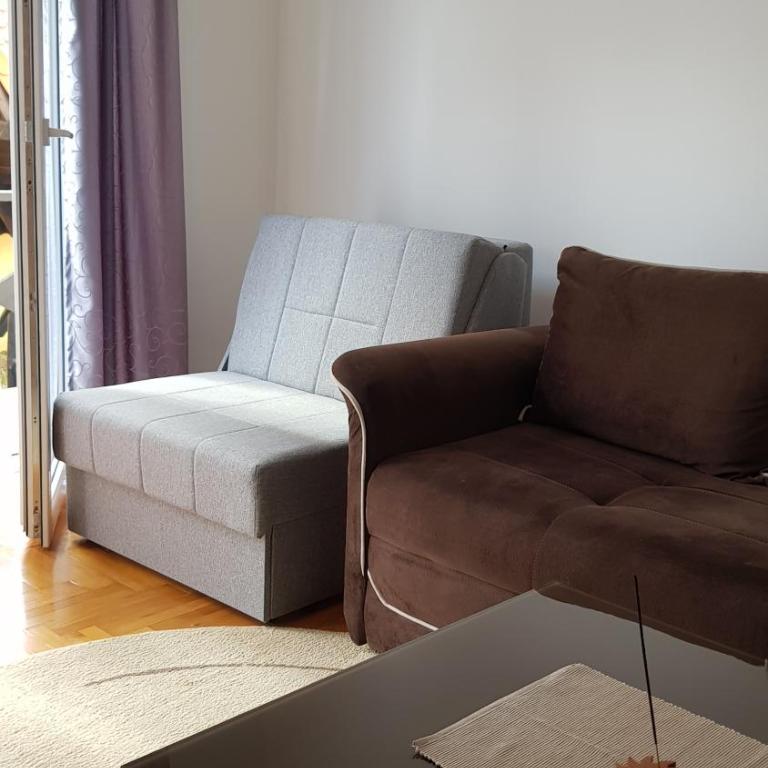 Čar30 Kraljevi čardaci - Standardni Studio - 9