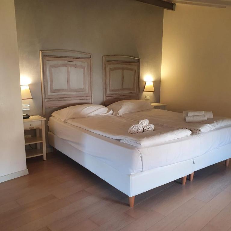 Hotel Villa Moron - Camera Quadrupla Standard - 2
