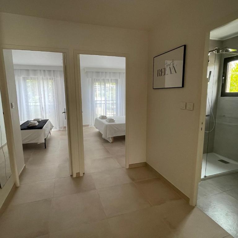 Domaine D'Ahmosis, modern 2 bedrooms refurbished apartment, f3 moderne fraichement rénové - Apartamento de 2 dormitorios - 8