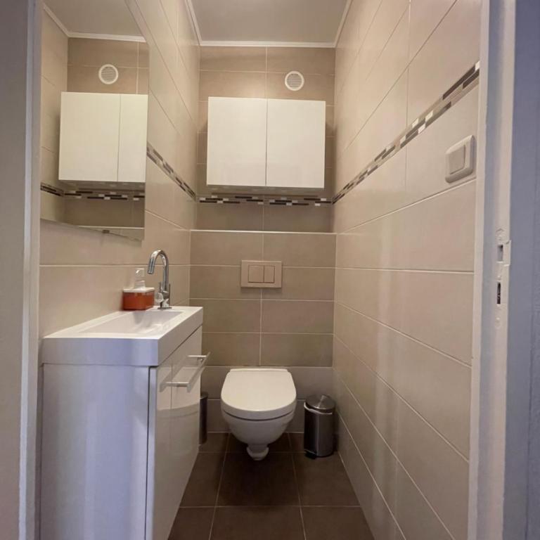 Domaine D'Ahmosis, modern 2 bedrooms refurbished apartment, f3 moderne fraichement rénové - Apartamento de 2 dormitorios - 21