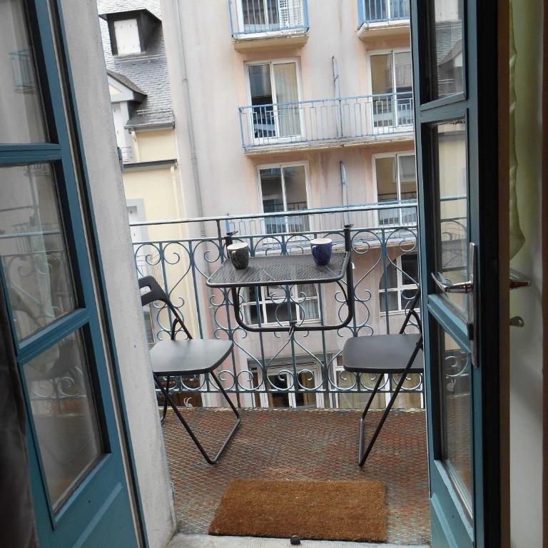 Appartement WIFI Monné centre Cauterets - Appartement avec Balcon - 16