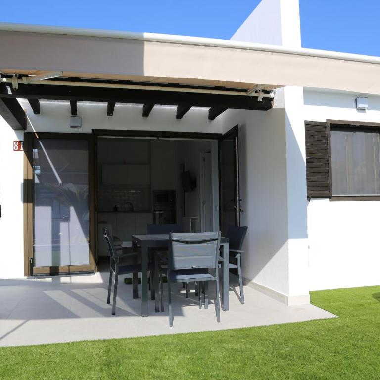 Precioso Bungalow en complejo privado con piscina - Apartamento de 2 dormitorios - 11