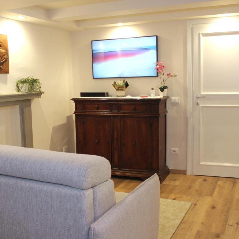 Art Apartment Santa Croce Suite - Appartamento con 1 Camera da Letto - 2