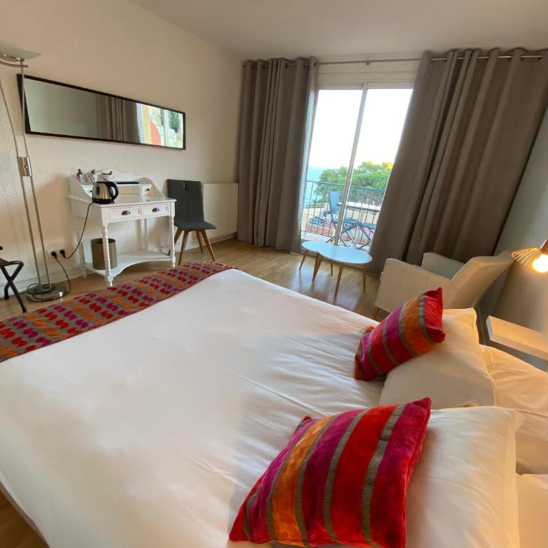 Hotel Le Bon Port - Chambre Double avec Balcon - 4