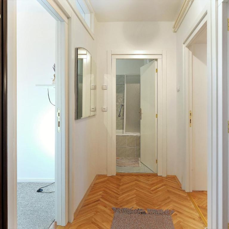 ZEN City Center Apartment & Garage nearby - Apartman sa 2 Spavaće Sobe - 38