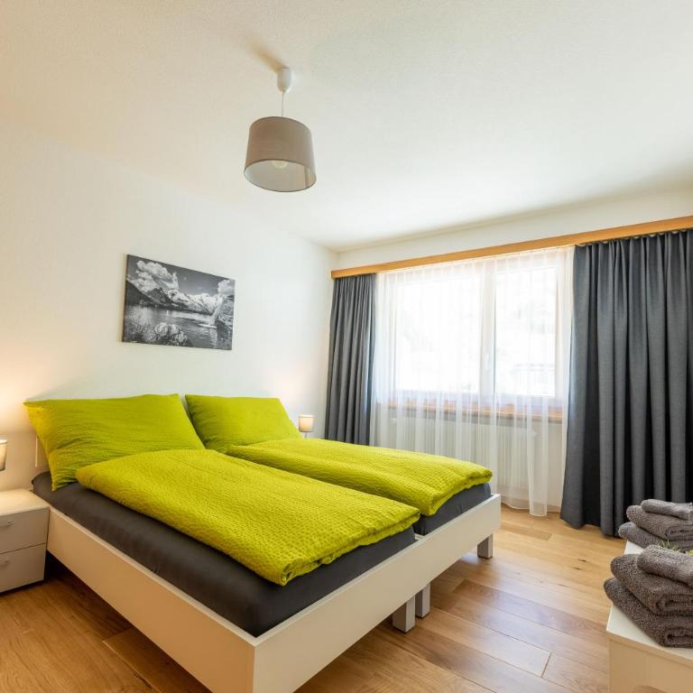 Apartments Saasunia - Deluxe Apartment mit 3 Schlafzimmern - 1