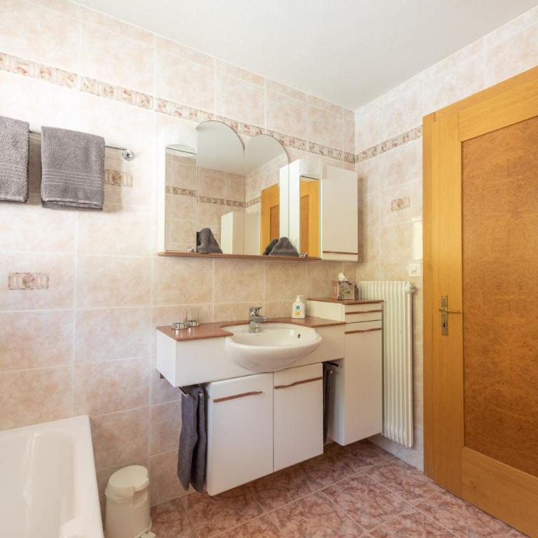Apartments Saasunia - Deluxe Apartment mit 3 Schlafzimmern - 12