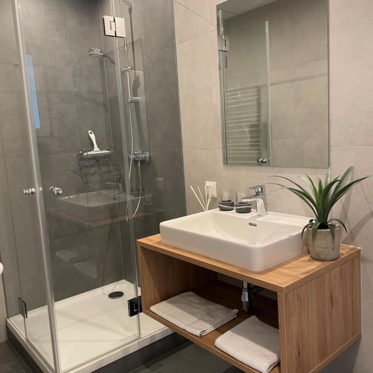 Seaways Apartments - ruhige Lage - Natur & Erholung auf 6500m2 Garten - Apartment mit 1 Schlafzimmer - 5