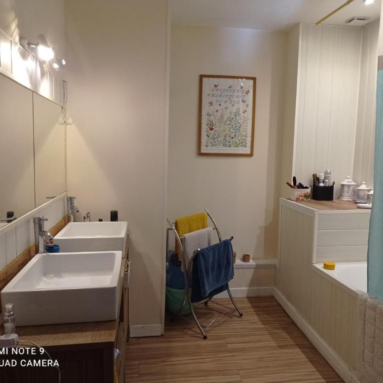 Logis Saint Roch - Appartement avec Balcon - 11