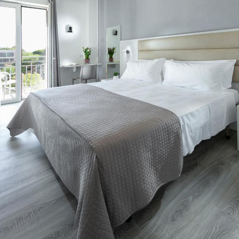 HOTEL ZANARINI in CENTRO a Riccione - Double Room - 1