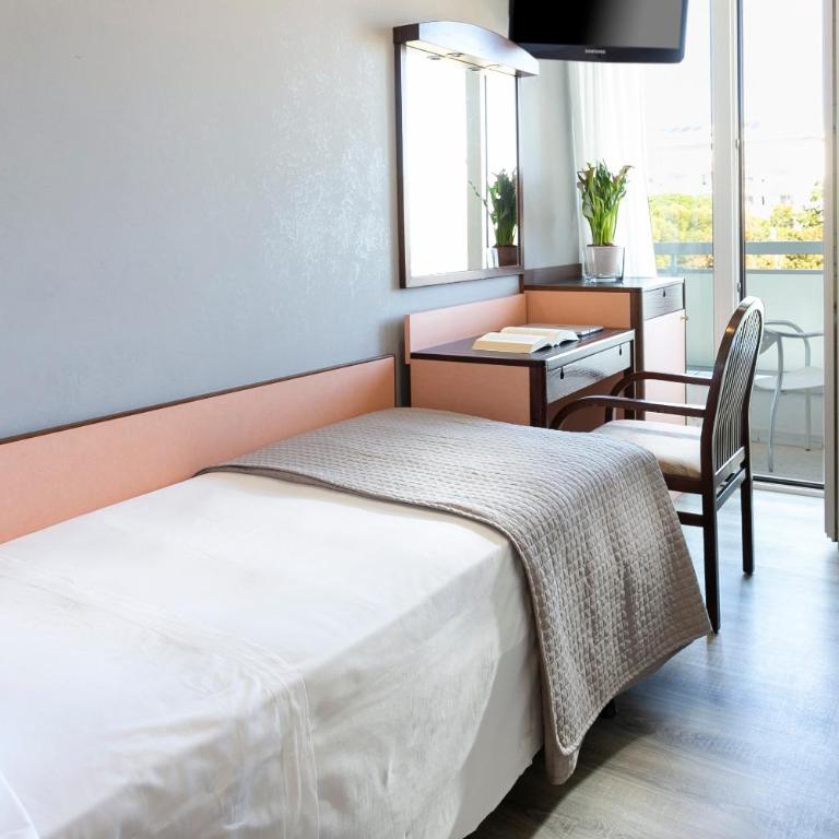HOTEL ZANARINI in CENTRO a Riccione - Single Room - 1
