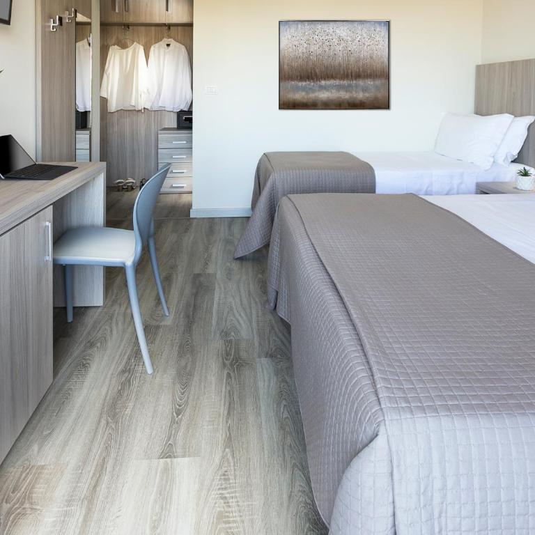 HOTEL ZANARINI in CENTRO a Riccione - Triple Room - 3