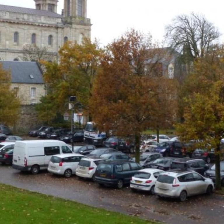 Lumineux T2 Vieille ville 3pers parking gratuit - by La Source d'OrFée - Appartement 1 Chambre - 17