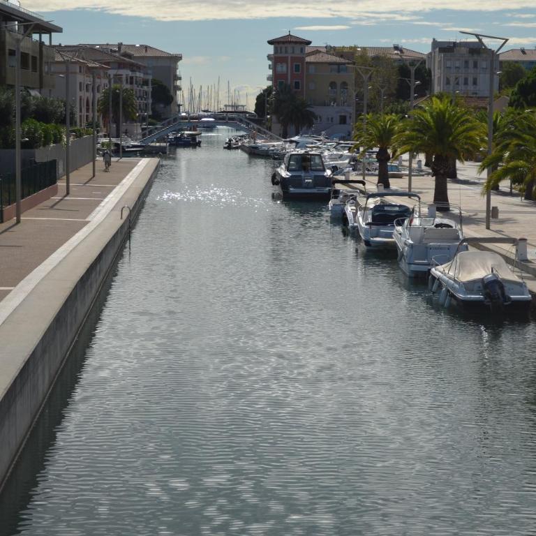 Charmant appartement à 350m de la plage et du port - Apartment mit 1 Schlafzimmer - 19